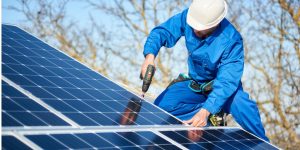 Installation Maintenance Panneaux Solaires Photovoltaïques à Lourties-Monbrun